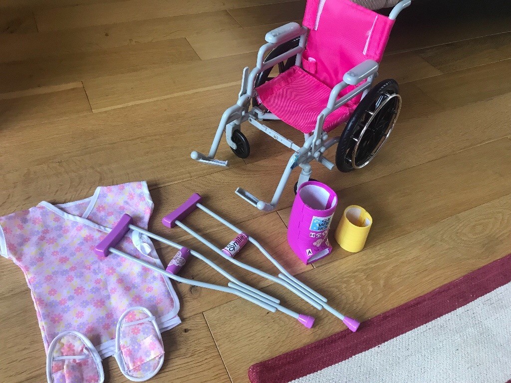 our generation doll wheelchair and crutches